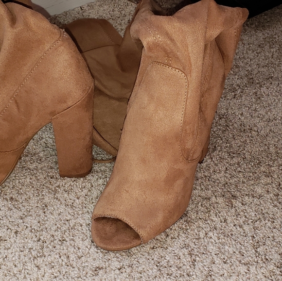 Brown Suede Boots - Picture 7 of 7